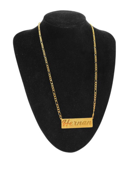 Cadena con nombre enchapada