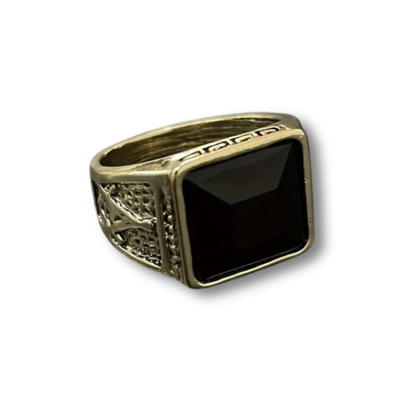 Anillo Con Piedra Enchapado En Oro