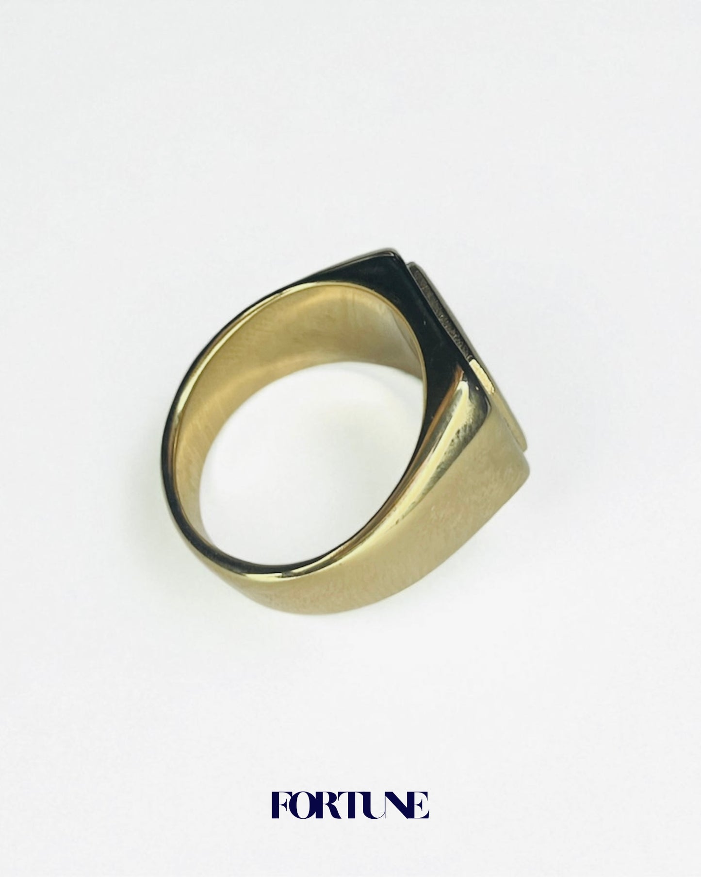 Anillo Macizo Grabado “Todo Llega” enchapado en oro