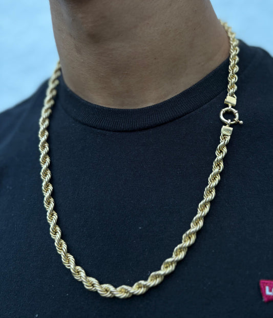 Cadena Tourbillon Con Cierre Marinero “Oro Bajo” Aleación