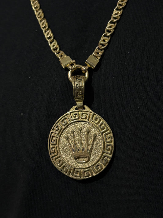 Medalla Corona En Aleación “Oro Bajo”