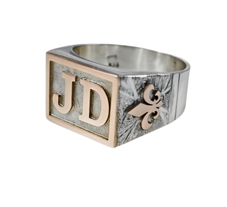 Anillo De Mesa Personalizado Sello Hombre Completo Plata o Plata y Oro 10k  13x16mm